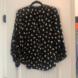 Black & Cream VICI Top